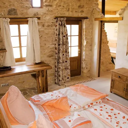 Lejlighed 'amoureux' Dans Le Paradis Des Gourmands, De Paix Et De Quietude - Inclus Soiree Degustation Vin & Viande