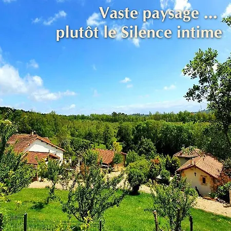 'amoureux' Dans Le Paradis Des Gourmands, De Paix Et De Quietude - Inclus Soiree Degustation Vin & Viande *